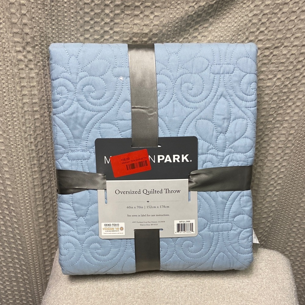 Mainstays Light Blue Quilted Oversized Throw Blanket